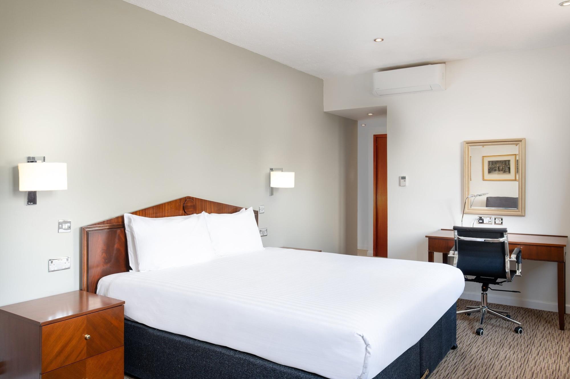 Copthorne Effingham Gatwick Hotel Eksteriør bilde