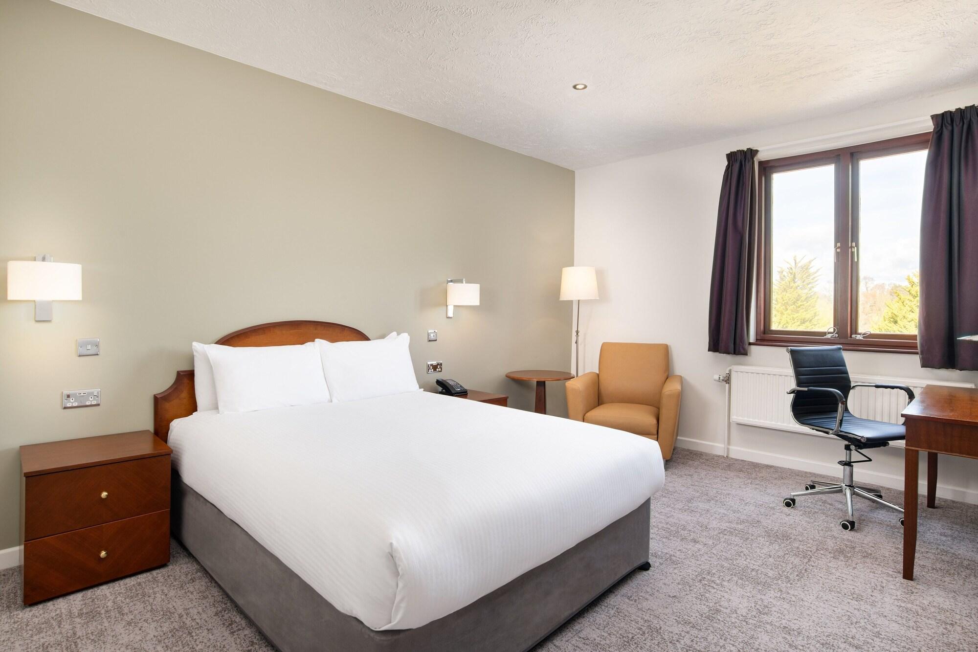 Copthorne Effingham Gatwick Hotel Eksteriør bilde