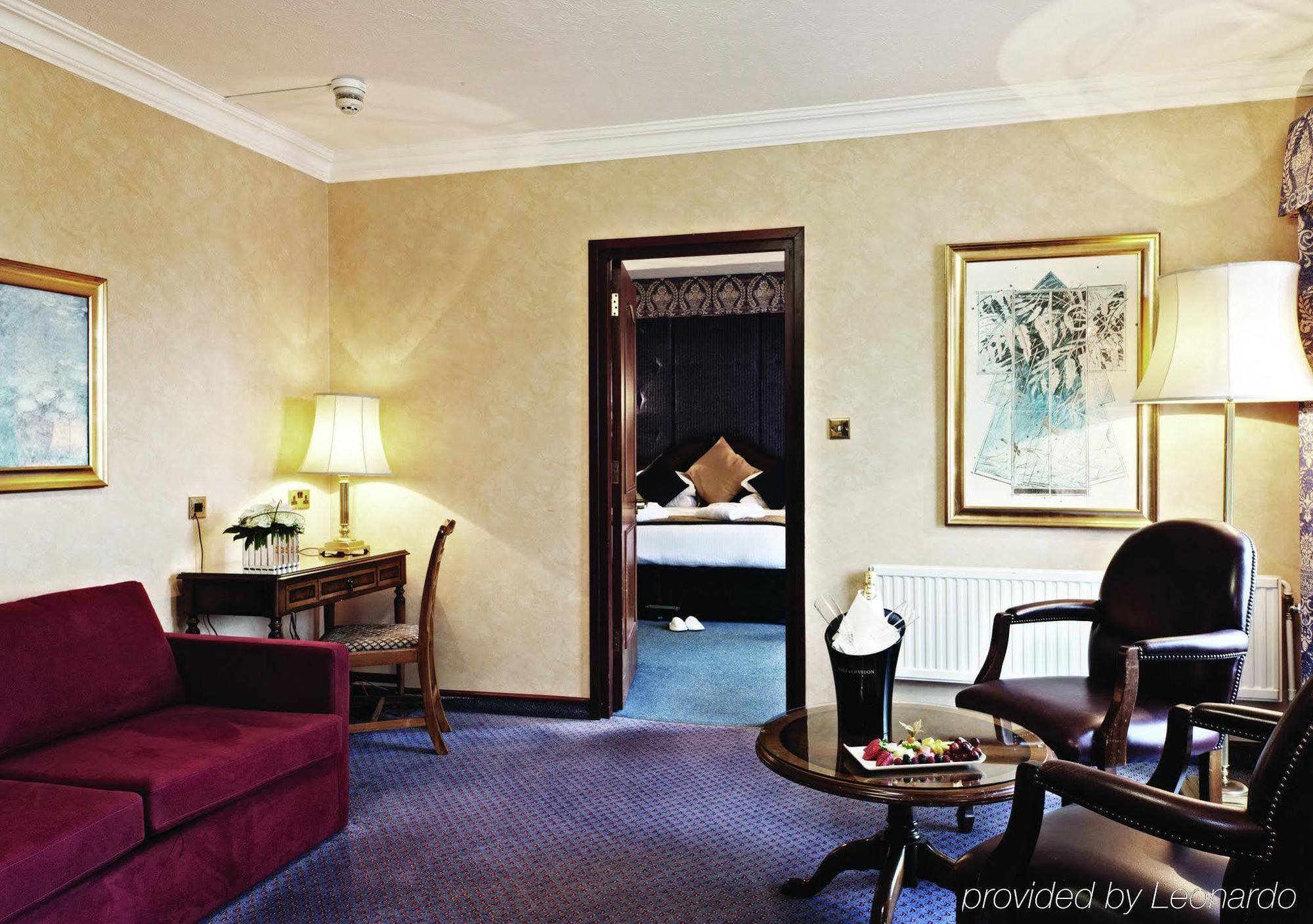 Copthorne Effingham Gatwick Hotel Rom bilde