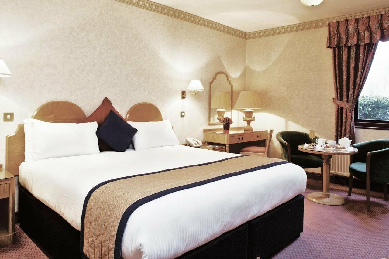 Copthorne Effingham Gatwick Hotel Eksteriør bilde